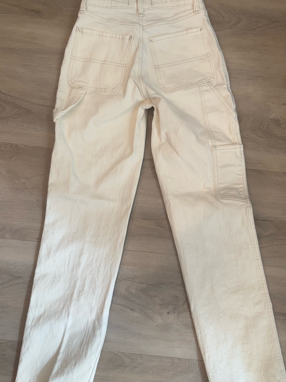 Abercrombie & Fitch Off-White High-Rise Jeans - Picture 5 of 6